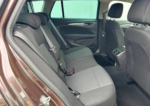 Opel Insignia cena 51900 przebieg: 168000, rok produkcji 2018 z Drohiczyn małe 92